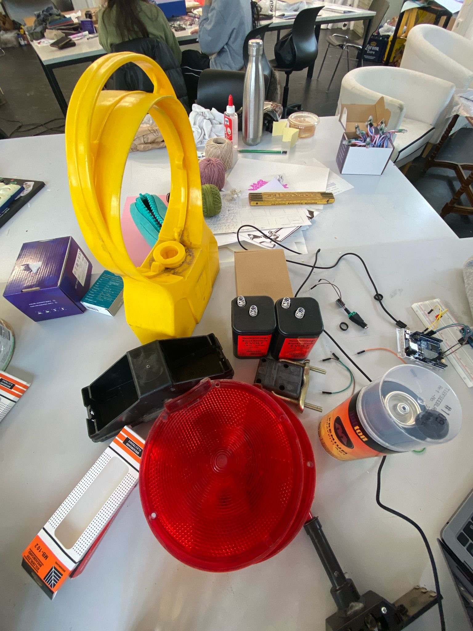 Disassembled lamp pieces